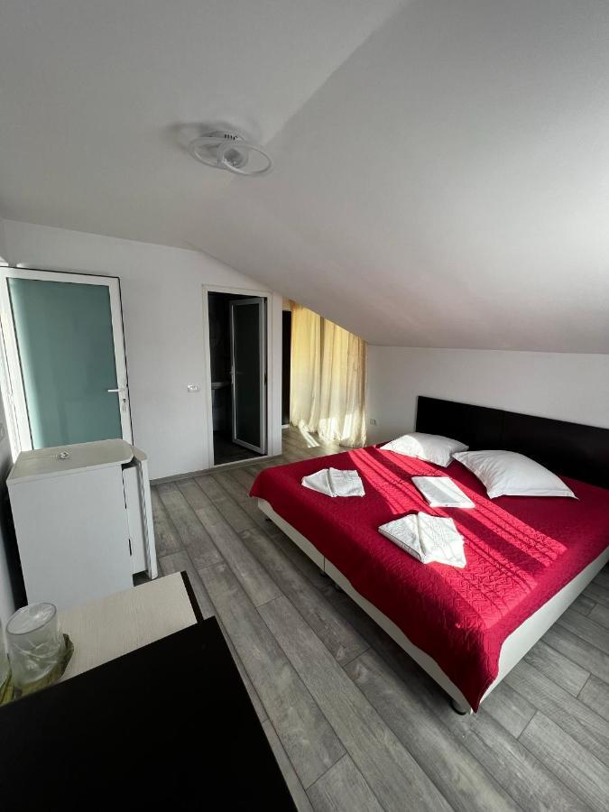 Vila Iris Mamaia Nord Năvodari 외부 사진